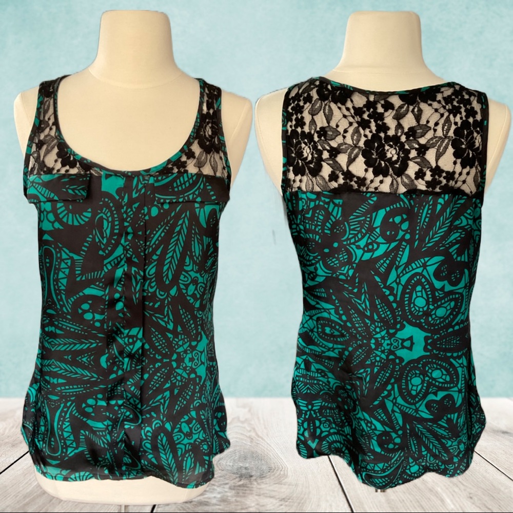 Express Sleeveless Lace Blouse